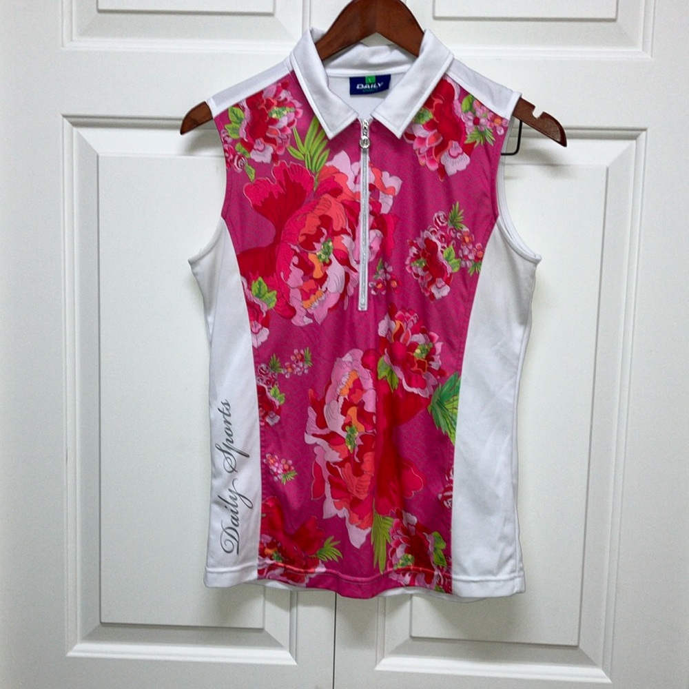 Daily Sports golf polo, sleeveless, 1/4 zip, collared, tropical pink print, L